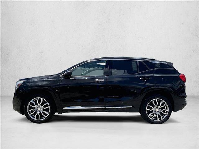 Used 2022 GMC Terrain Denali w/ Denali Premium Package AWD/4WD image 6