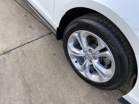 Used 2024 Honda Accord LX image 32