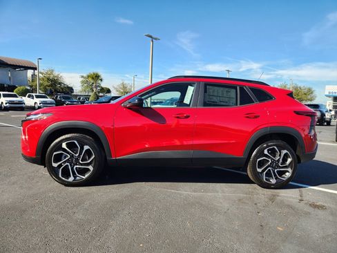 New 2026 Chevrolet Trax RS w/ Driver Confidence Package image 3