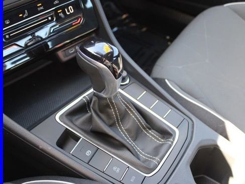 Used 2025 Volkswagen Jetta Sport FWD image 36