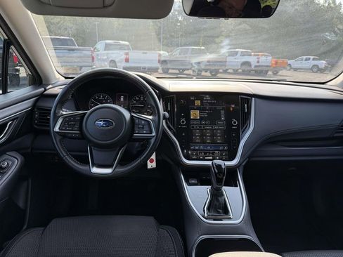 Used 2023 Subaru Outback Premium image 17