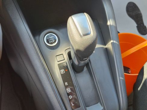 Certified 2025 Nissan Kicks Play S FWD image 22