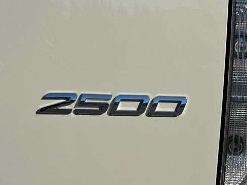 New 2025 Mercedes-Benz Sprinter 2500 image 25
