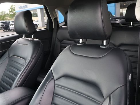 Used 2024 Ford Edge SEL AWD/4WD image 14