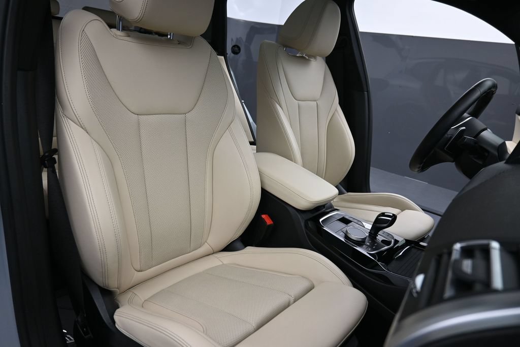 Used 2023 BMW X3 xDrive30i w/ M Sport Package AWD/4WD image 20