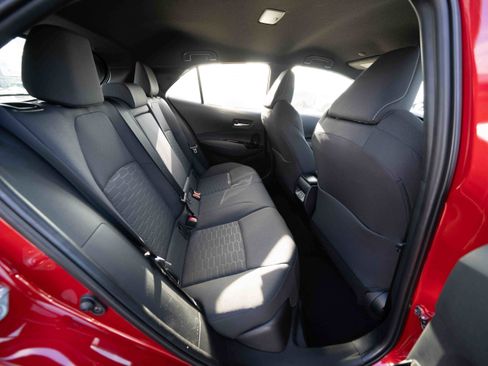 Used 2025 Toyota Corolla SE w/ SE Package image 24