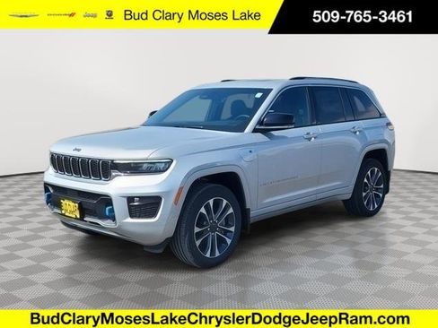New 2023 Jeep Grand Cherokee Overland w/ Rear Seat Video Group I AWD/4WD image 1