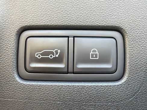 Used 2024 Hyundai Santa Fe Limited FWD image 19