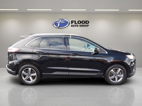 Used 2021 Ford Edge SEL w/ Convenience Package image 3