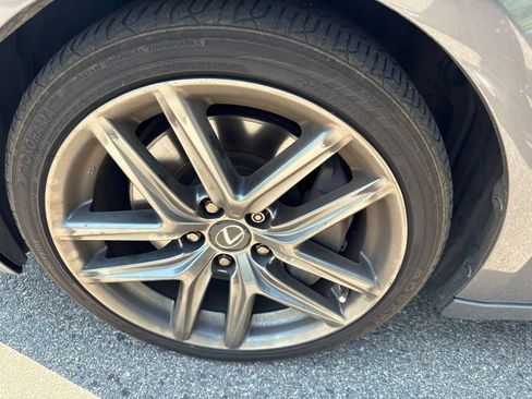 Used 2019 Lexus IS 300 F Sport w/ F Sport Package AWD/4WD image 6