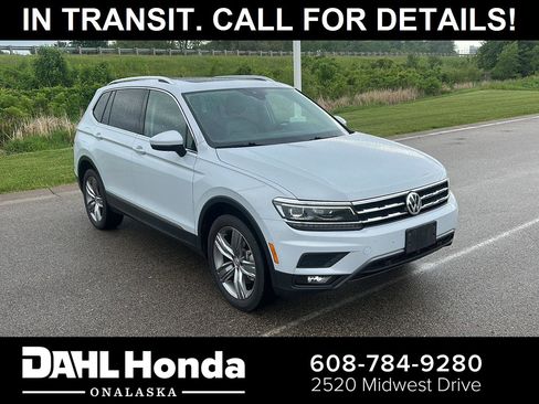 Used 2018 Volkswagen Tiguan SEL Premium AWD/4WD image 1