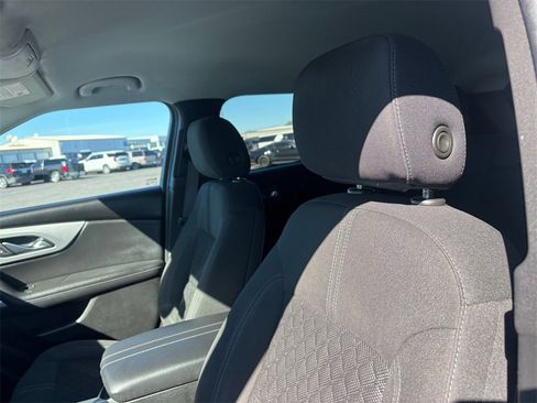 Used 2021 Chevrolet Blazer LT image 13