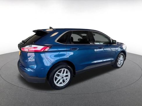 Used 2024 Ford Edge SEL AWD/4WD image 15