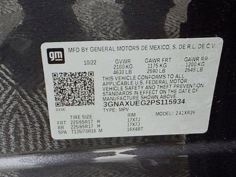 Used 2023 Chevrolet Equinox LT image 38