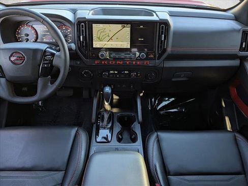 Used 2025 Nissan Frontier PRO-4X w/ Pro Premium Package image 18