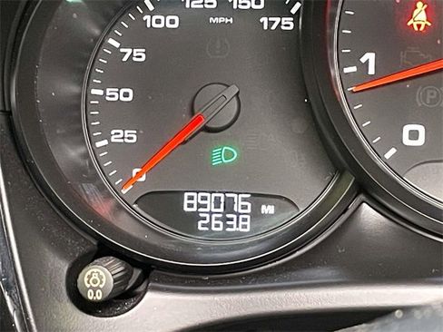 Used 2018 Porsche Macan image 48