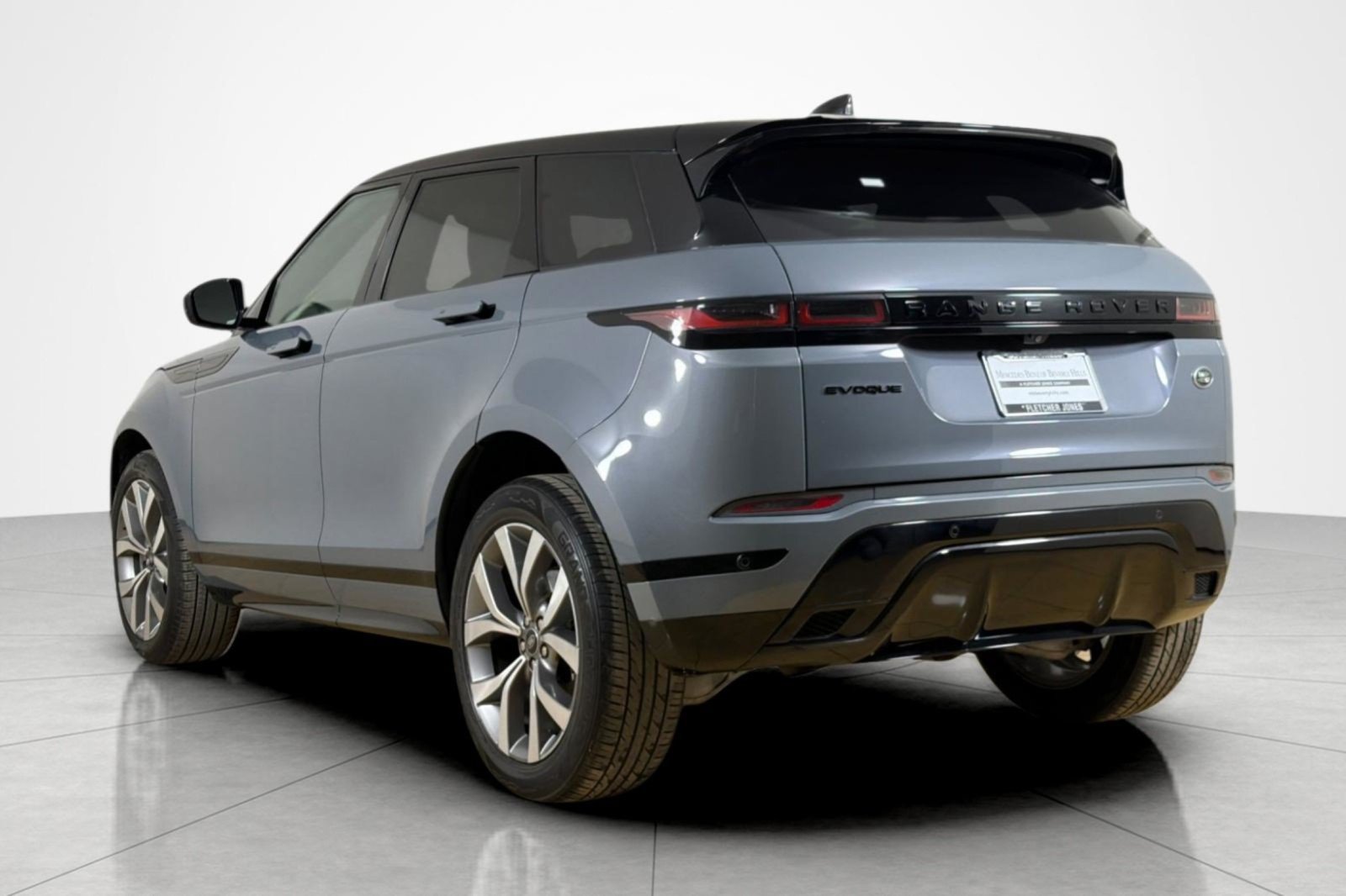 Used 2022 Land Rover Range Rover Evoque R-Dynamic SE AWD/4WD image 3