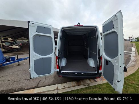 New 2026 Mercedes-Benz Sprinter 2500 image 5