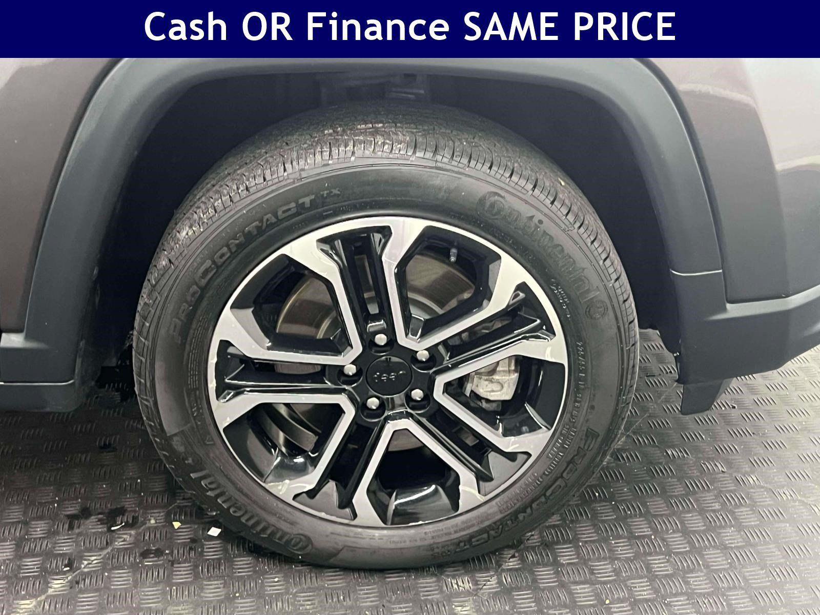 Certified 2023 Jeep Compass Limited w/ Sun and Sound Group AWD/4WD image 12