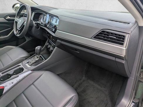 Used 2021 Volkswagen Jetta SE w/ SE Cold Weather Package FWD image 21