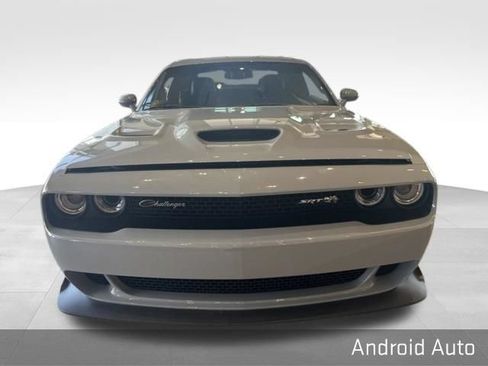 Used 2022 Dodge Challenger R/T Scat Pack RWD image 3
