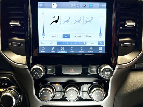 Certified 2022 RAM 1500 Big Horn AWD/4WD image 30