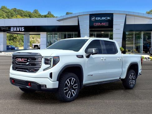 Used 2025 GMC Sierra 1500 AT4 w/ AT4 Premium Package AWD/4WD image 2