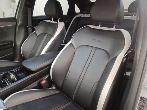 Used 2025 Kia K5 GT-Line w/ GT-Line Premium Package FWD image 16