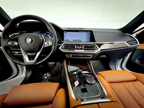 Certified 2023 BMW X5 xDrive40i w/ Premium Package image 16