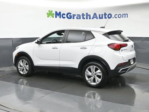 Used 2025 Buick Encore GX Preferred AWD/4WD image 18