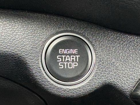 Used 2024 Kia Forte GT-Line w/ GT-Line Premium Package image 19