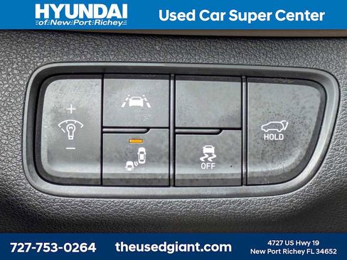 Used 2020 Hyundai Santa Fe SEL w/ Convenience + Premium Package image 30