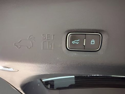 Used 2025 Ford Expedition Tremor AWD/4WD image 51