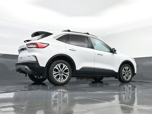 Used 2022 Ford Escape SEL w/ Equipment Group 302A AWD/4WD image 25