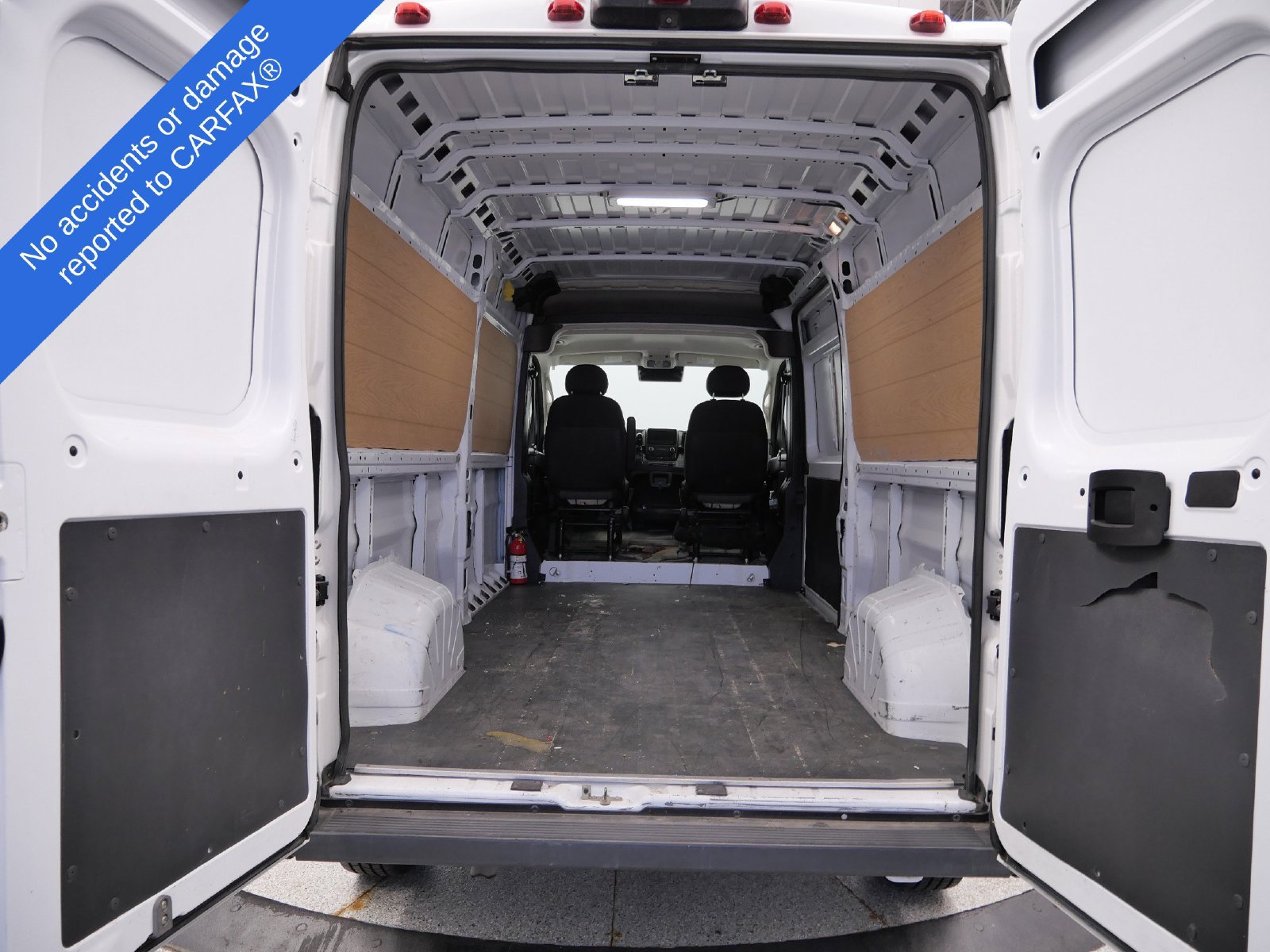Used 2023 RAM ProMaster 2500 FWD image 13