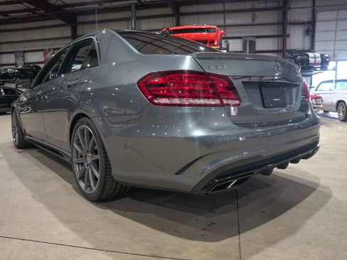 Used 2016 Mercedes-Benz E 63 AMG S-Model image 6