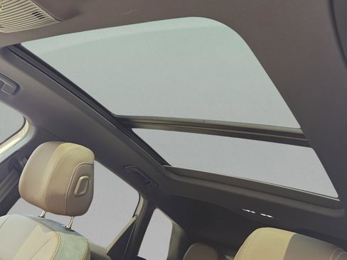 New 2026 Audi Q4 e-tron Premium Plus image 24