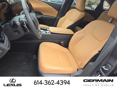 Used 2024 Lexus RX 350 Premium w/ Accessory Package (K3) image 32