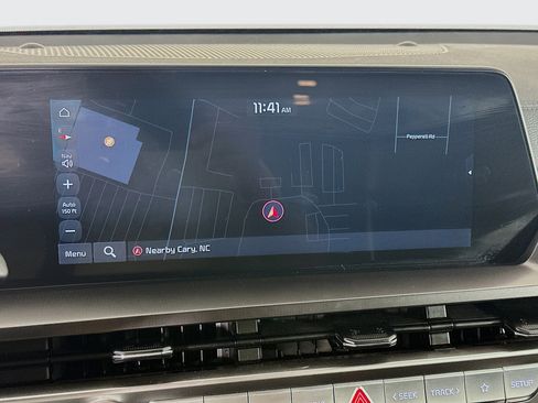 Used 2025 Kia Telluride S image 22