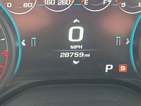 Used 2016 Chevrolet Camaro LT image 10