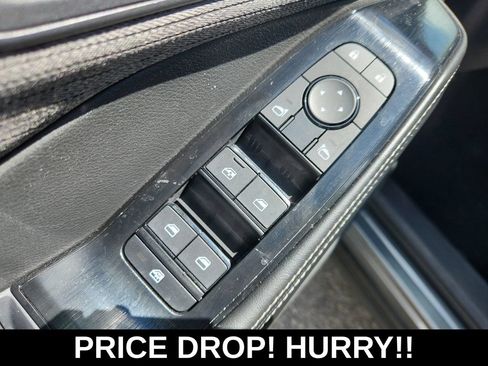 Used 2023 Nissan Rogue SV AWD/4WD image 13