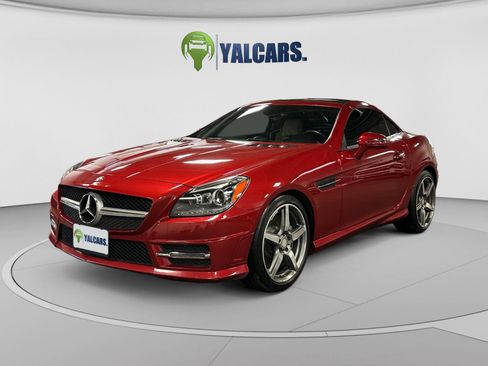 Used 2015 Mercedes-Benz SLK 250 w/ Premium Package image 1