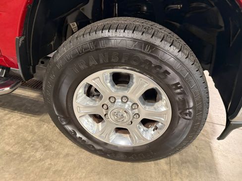 Used 2026 RAM 2500 Big Horn AWD/4WD image 4