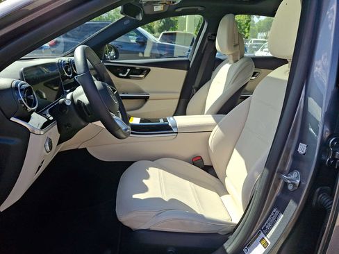 Used 2024 Mercedes-Benz C 300 4MATIC Sedan image 10