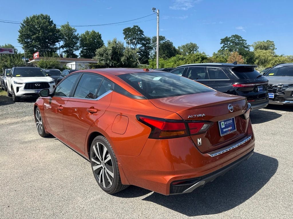 Used 2022 Nissan Altima 2.5 SR FWD image 7
