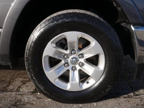 Used 2021 RAM 1500 Laramie image 13