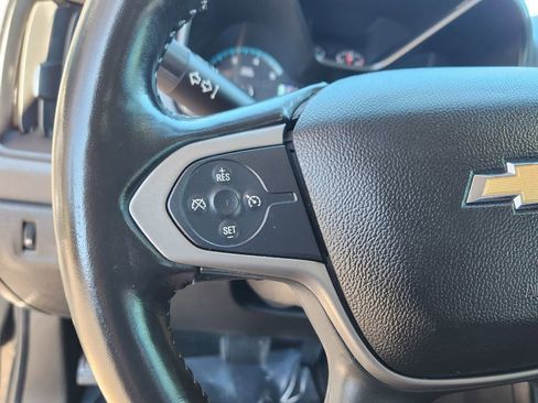 Used 2018 Chevrolet Colorado Z71 image 17