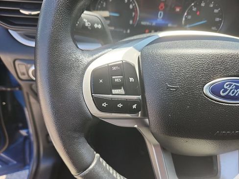Certified 2021 Ford Explorer XLT AWD/4WD image 17