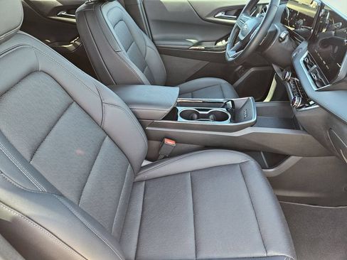 Used 2025 Chevrolet Equinox LT w/ Convenience Package II AWD/4WD image 18