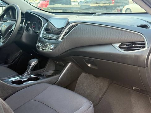 Used 2022 Chevrolet Malibu LS w/ LPO, Convenience Package 1 FWD image 22